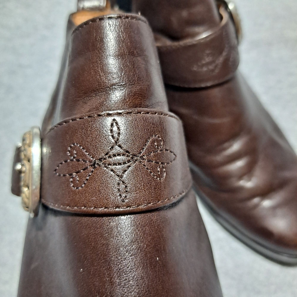 Ariat Womens Western Ankle Fashion Dress Boots Brown Buckle 12525 Size 6.5 - Picture 4 of 12